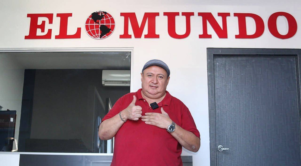 Hugo Castillo: «Si quieren ser comediantes, perseveren… esto no es fácil»