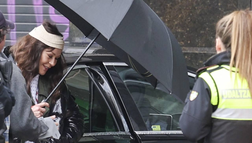 Catherine Zeta-Jones rueda su nueva serie «Kill Jackie» en España