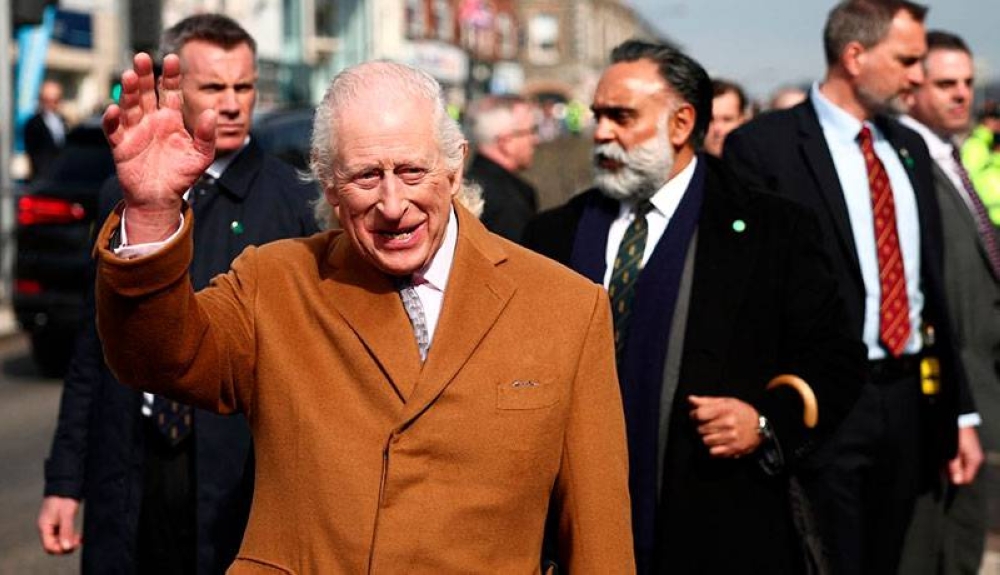 Carlos III cancela compromisos por «efectos secundarios» de su tratamiento contra el cáncer