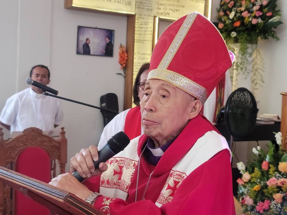 Muere el obispo de la Iglesia Luterana salvadoreña, Medardo Gómez