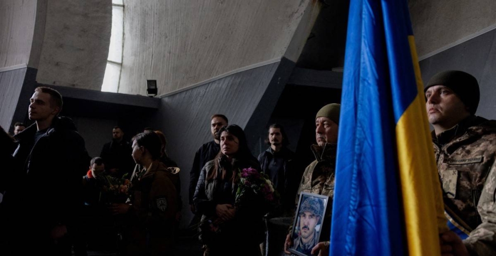 Ucrania recupera los cuerpos de más de 900 soldados fallecidos