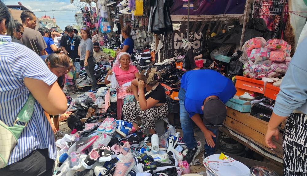 Fusai advierte de dificultades en reubicación de negocios desalojados en el centro histórico de San Salvador