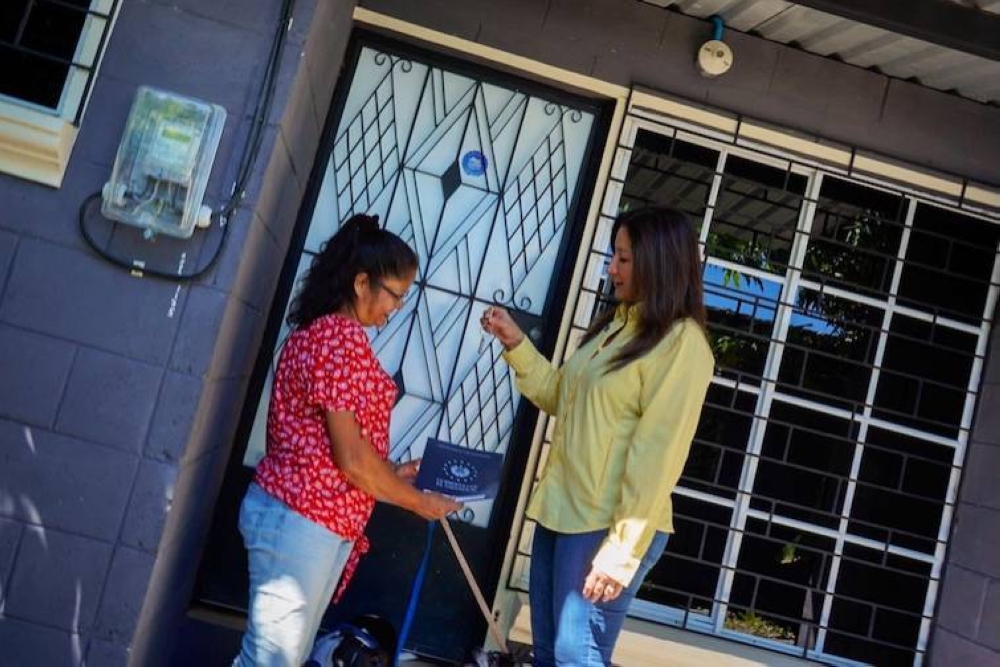 Gobierno de El Salvador recupera 11 mil casas usurpadas por pandillas