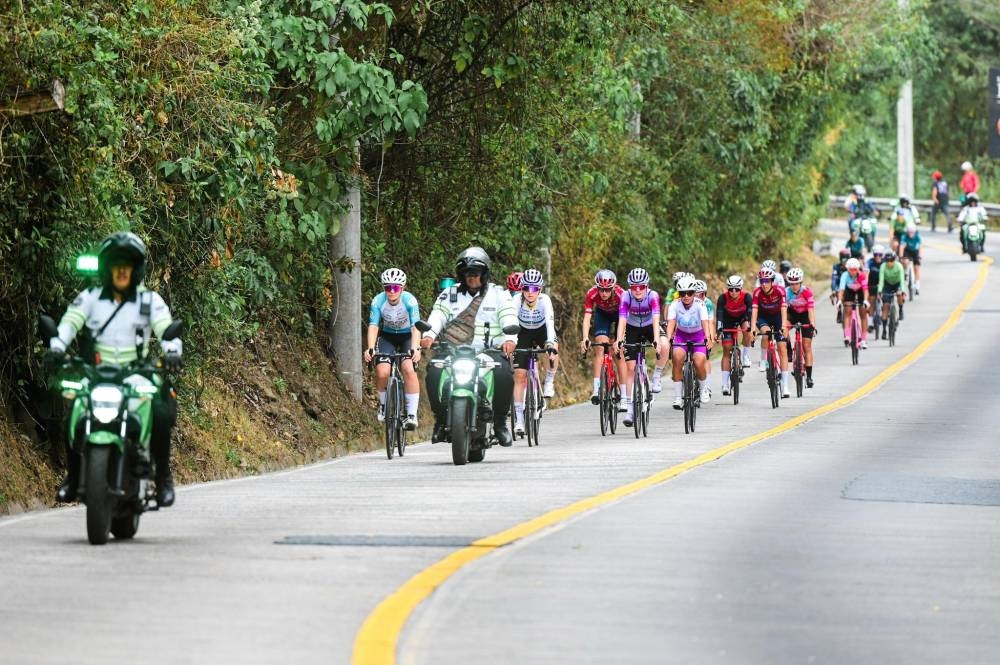 Carretera Litoral tendrá paso restringido este jueves por la primera etapa del Tour El Salvador