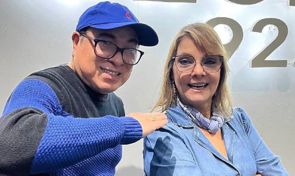 Mario Meléndez y Aída Farrar, la nueva dupla en «El Brunch» en Club 92.5