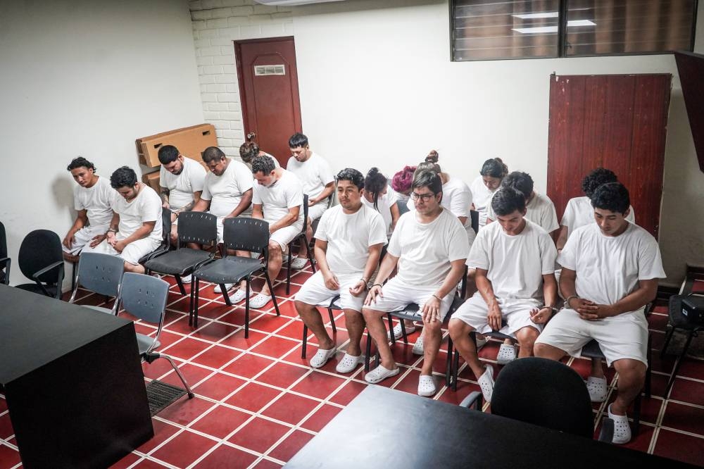 Fiscalía pide detención provisional contra 20 personas ligadas a tráfico ilícito de drogas