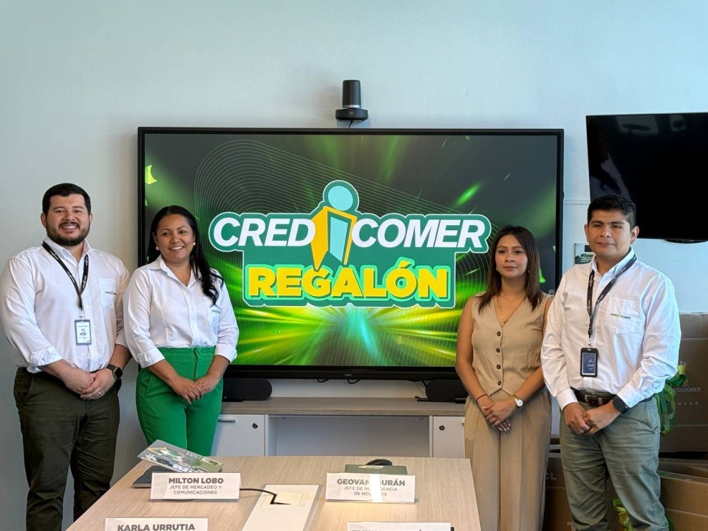 Credicomer da el banderazo de salida a su promoción «Credicomer Regalón» con la primera rifa de Smart TVs