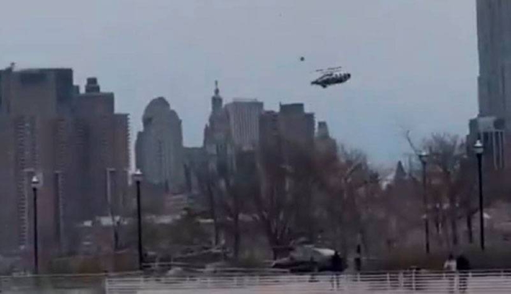 Varios muertos al estrellarse un helicóptero en el río Hudson de Nueva York