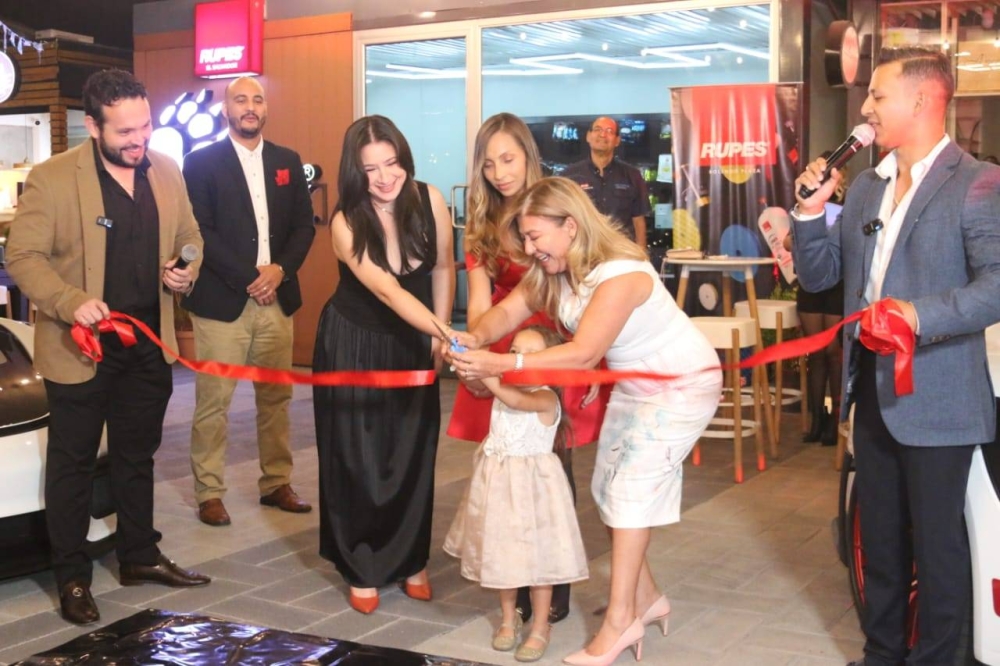 Rupes llega a El Salvador: el «Ferrari» de las pulidoras automotrices abre su primera tienda en Bolengo Plaza