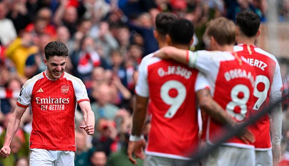El Arsenal busca cerrar su semana perfecta frente al Brentford antes de visitar el Bernabéu