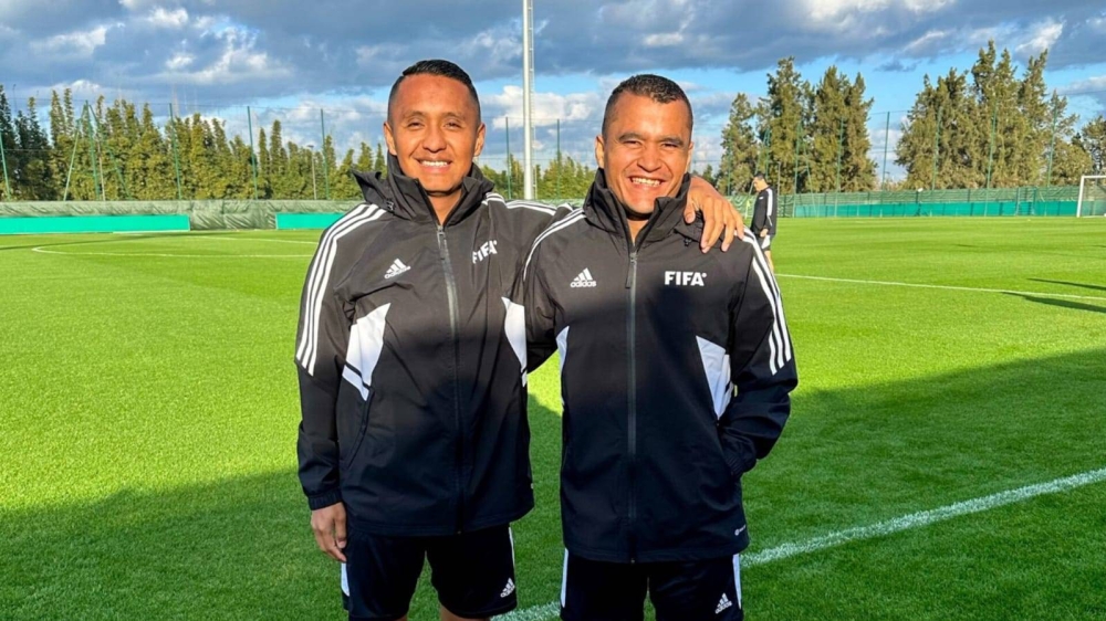 Salvadoreños Iván Barton y David Morán, designados para arbitrar en el Mundial de Clubes 2025
