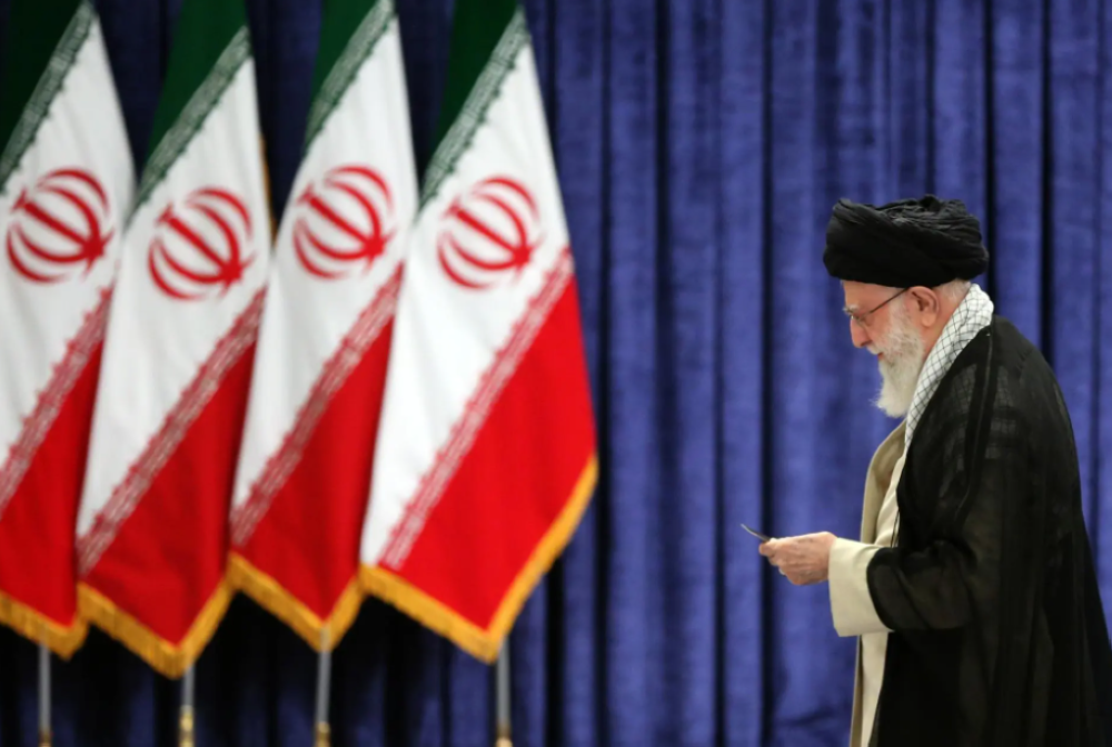 El líder supremo de Irán afirma que las primeras conversaciones con EE.UU. fueron «bien»