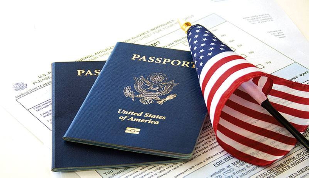 Estados Unidos planea cerrar casi 30 embajadas y consulados en el extranjero, según la CNN