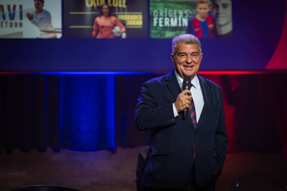 Laporta evita pronunciarse acerca del «triplete»: «Yo no hablo de esas historias»