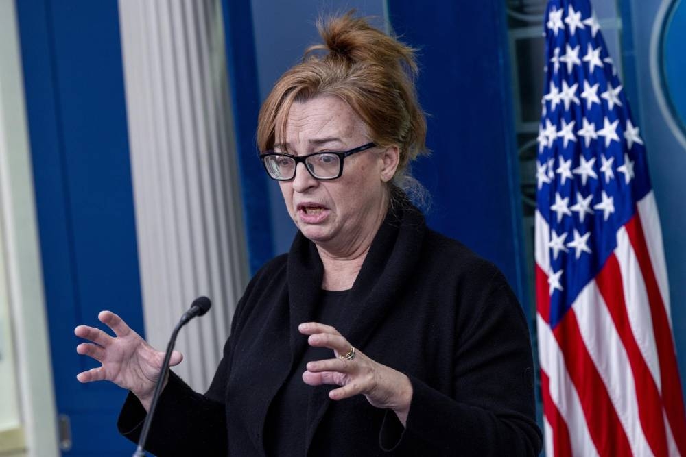 Portavoz de Trump presenta testimonio de madre de asesinada por un salvadoreño en EEUU