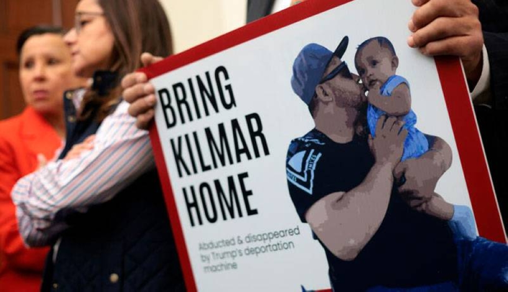 El zar de la frontera de Trump dice que Kilmar Ábrego sería encarcelado o deportado si regresa a EE. UU.