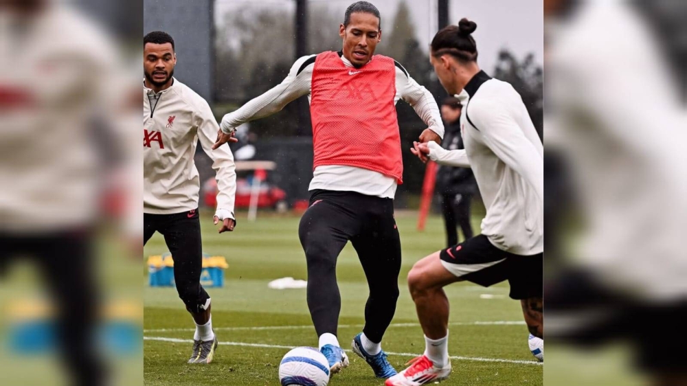 Liverpool va por el título ante Leicester y Arsenal busca arruinar la fiesta «red»