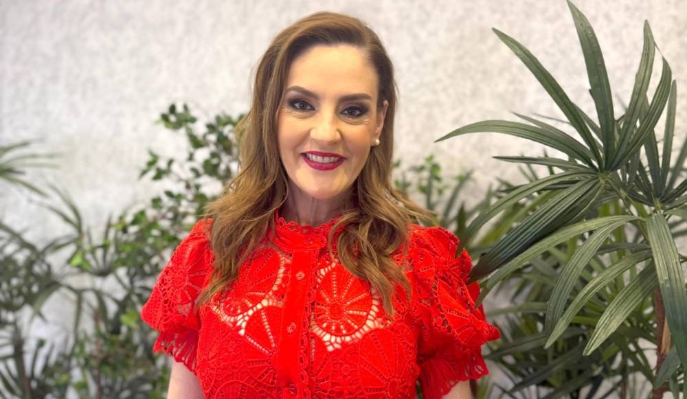 Chantal Andere deja atrás su fama de villana en la nueva versión de «Velvet»