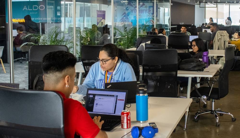AmCham espera que empresas de BPO y call center ofrezcan más de 12,000 empleos en 2025