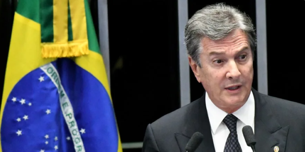 El expresidente brasileño Fernando Collor de Mello es detenido por un delito de corrupción