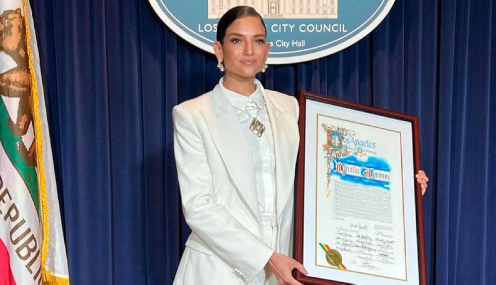 Natalia Jiménez nombrada Reina de Fiesta Broadway 2025 en Los Ángeles