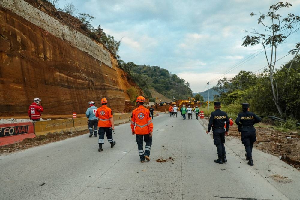 MOP pidió apoyo a la empresa Dongbu Corporation para remover derrumbe en Los Chorros