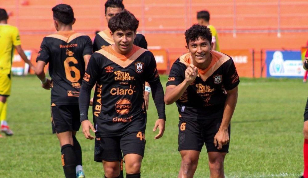 Águila sella su clasificación a los cuartos de final tras vencer 3-1 a Once Deportivo