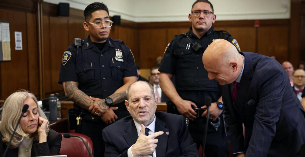 Mujer que acusa a Weinstein de delitos sexuales relata su historia en tribunal