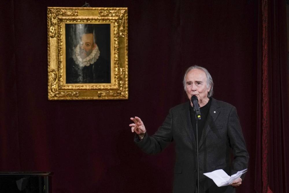 Voces de Sacristán y Serrat se unieron a homenaje a Antonio Machado