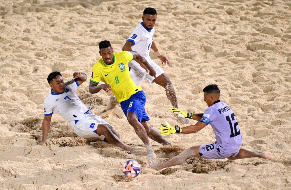 Selecta playera cae 3-1 ante Brasil en su debut en el Mundial de Seychelles 2025