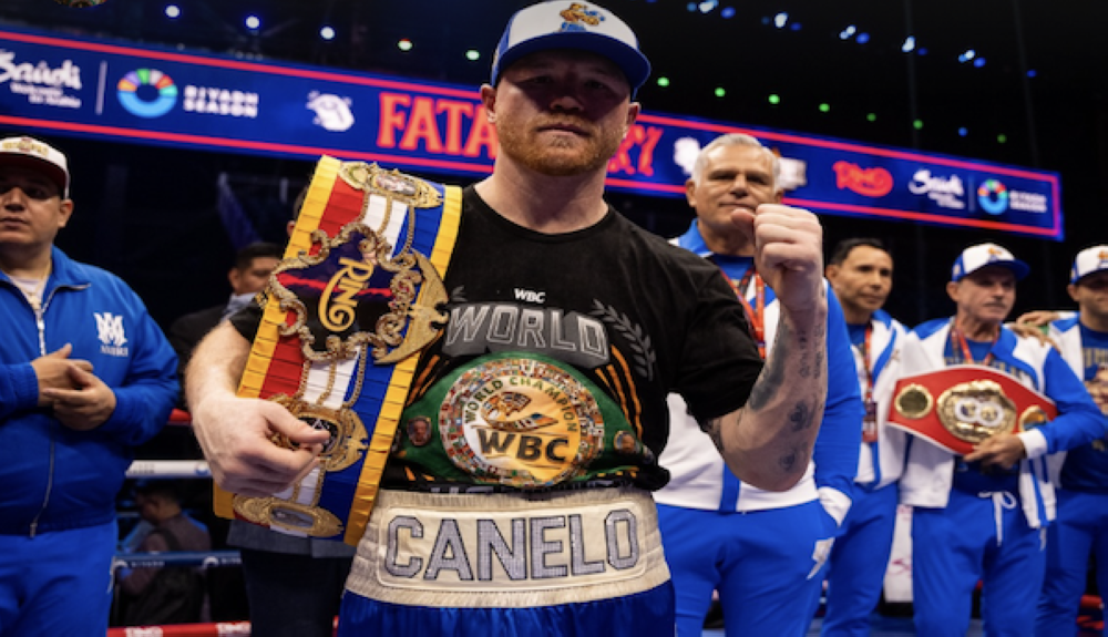 El «Canelo» Álvarez no tuvo rival y se proclama el campeón absoluto de las 168 libras