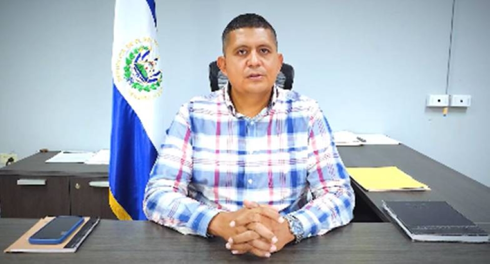 Renuncia director distrital de San Pedro Nonualco y denuncia concentración de poder en el concejo