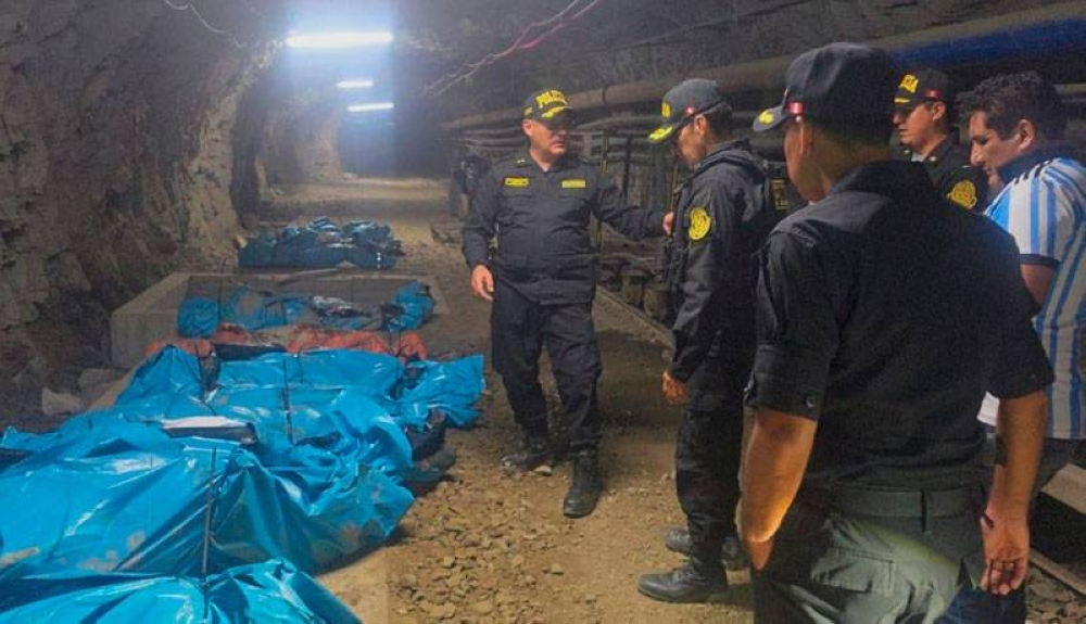 Los trece mineros asesinados en Perú llevaban una semana muertos antes de ser encontrados