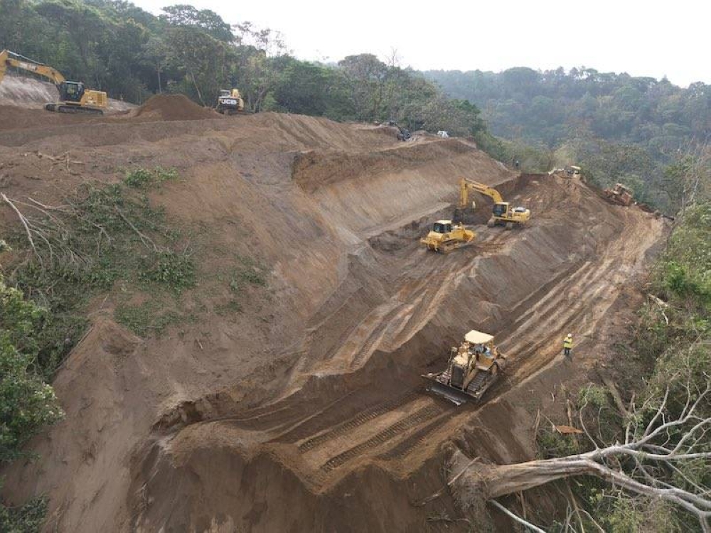 ¿Qué dijo el MOPT sobre la información de la construcción del viaducto en Los Chorros?