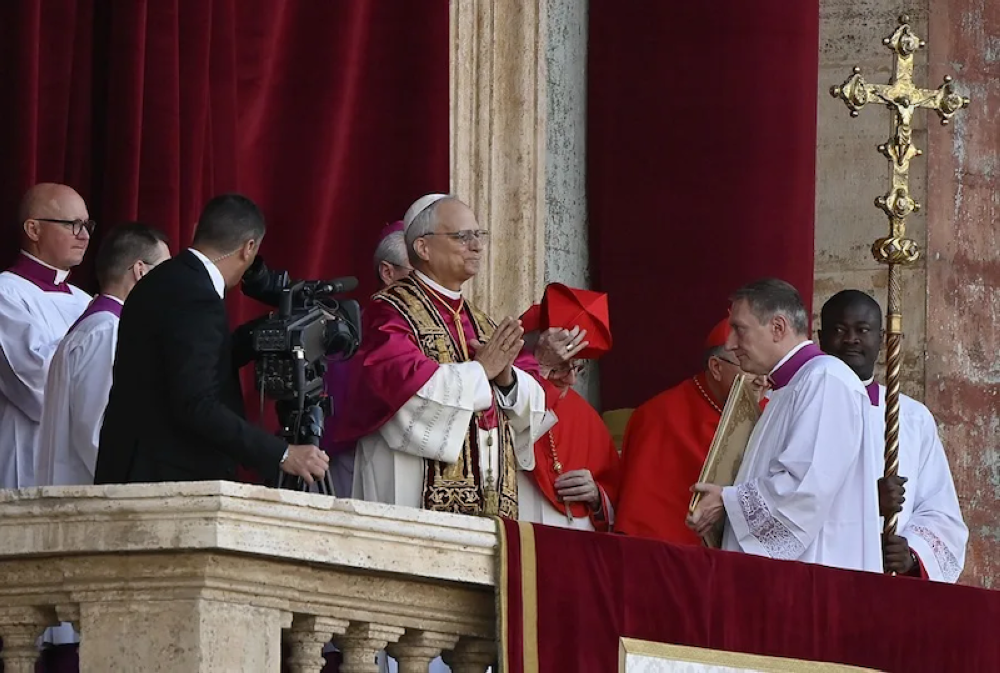 El discreto cardenal Prevost, jefe de los obispos del mundo y experto en Latinoamérica