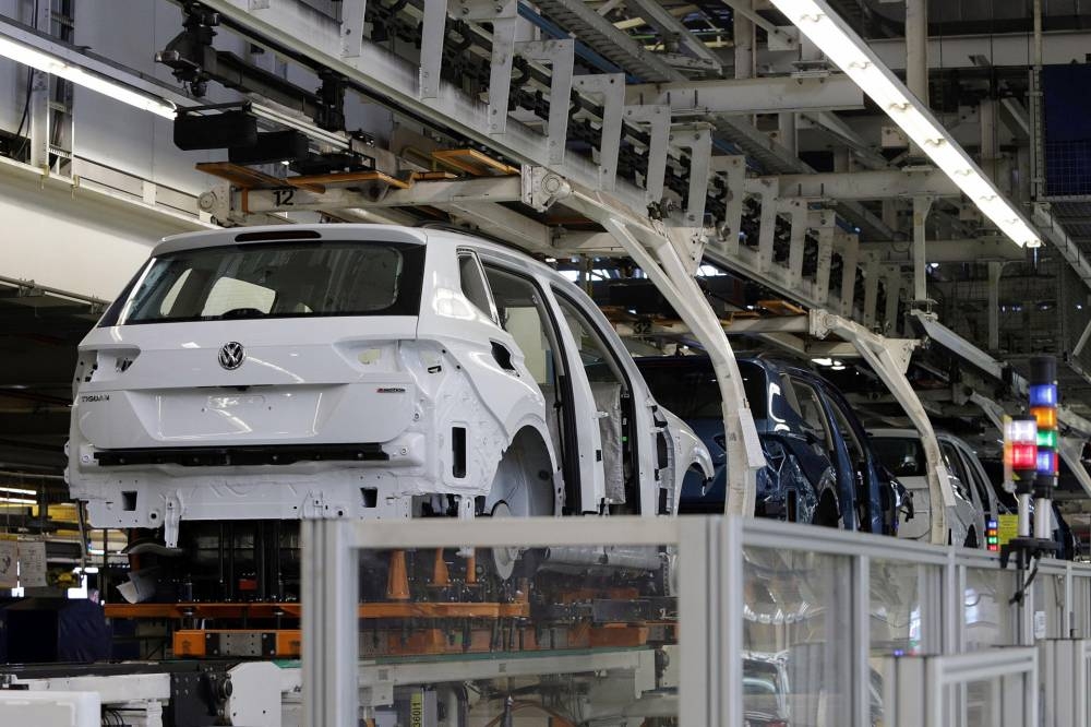 La producción de autos en México se desploma un 9.07 % interanual en abril