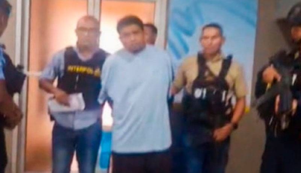 Autoridades nicaragüenses entregan a cabecilla de la MS a El Salvador