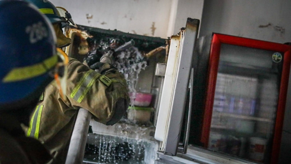 Bomberos sofocan dos incendios en viviendas en las últimas horas