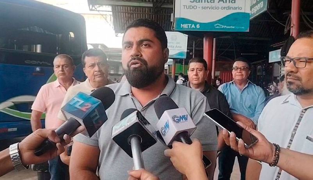Transportistas denuncian incremento «injustificado» de tarifas para ingresar a la terminal de occidente