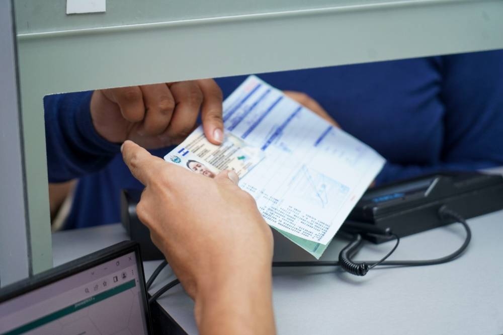 Salvadoreños de 17 ciudades de Estados Unidos podrán tramitar su DUI este sábado