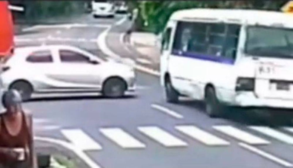 VIDEO: Momento exacto del aparatoso accidente en San Jacinto que dejó 15 lesionados