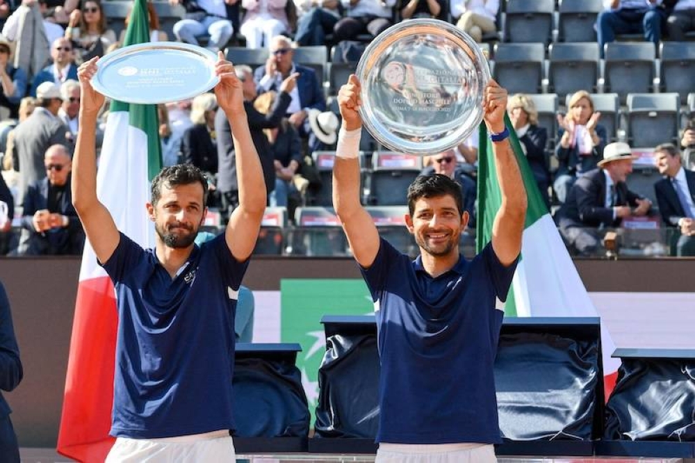 El salvadoreño Marcelo Arévalo y el croata Pavic conquistan Roma tras vibrante final en dobles