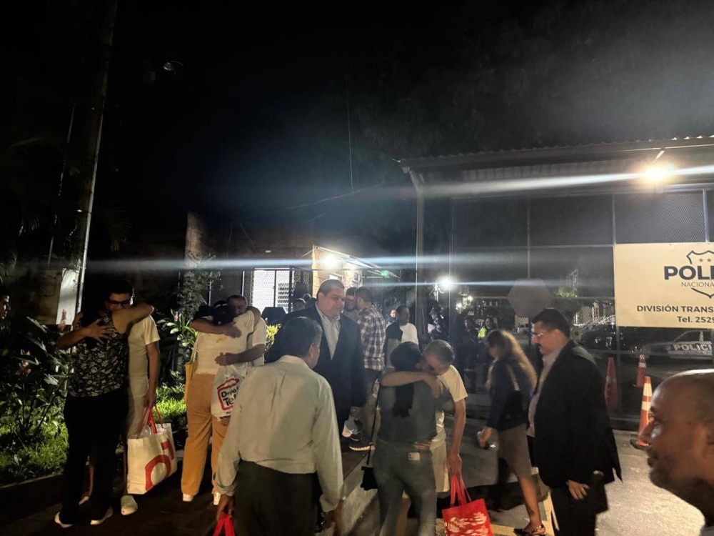 Liberan a 12 transportistas detenidos por presuntamente no dar servicio gratis