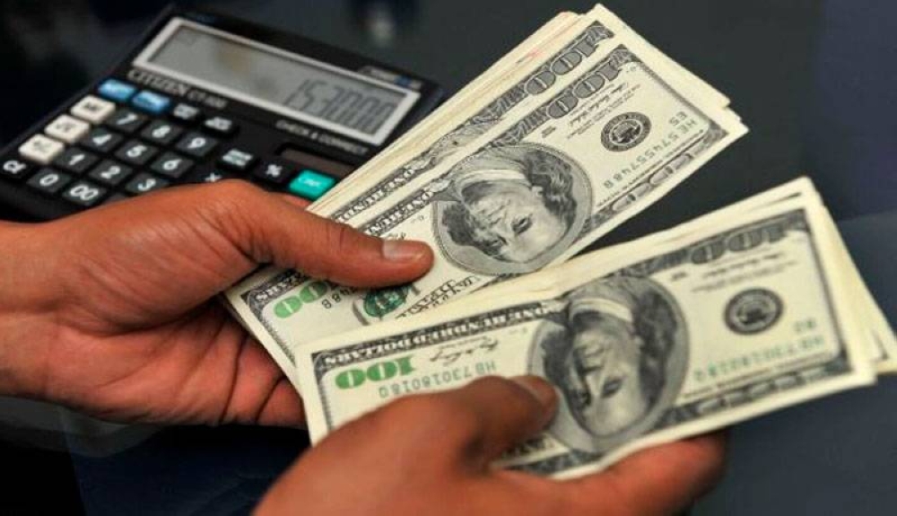 Empresarios descartan caída en remesas si se aprueba impuesto a estos envíos en EE.UU.