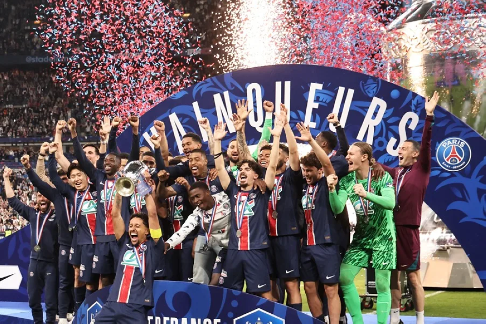 5-0. Luis Enrique borda la primera «Champions» del PSG con una exhibición histórica