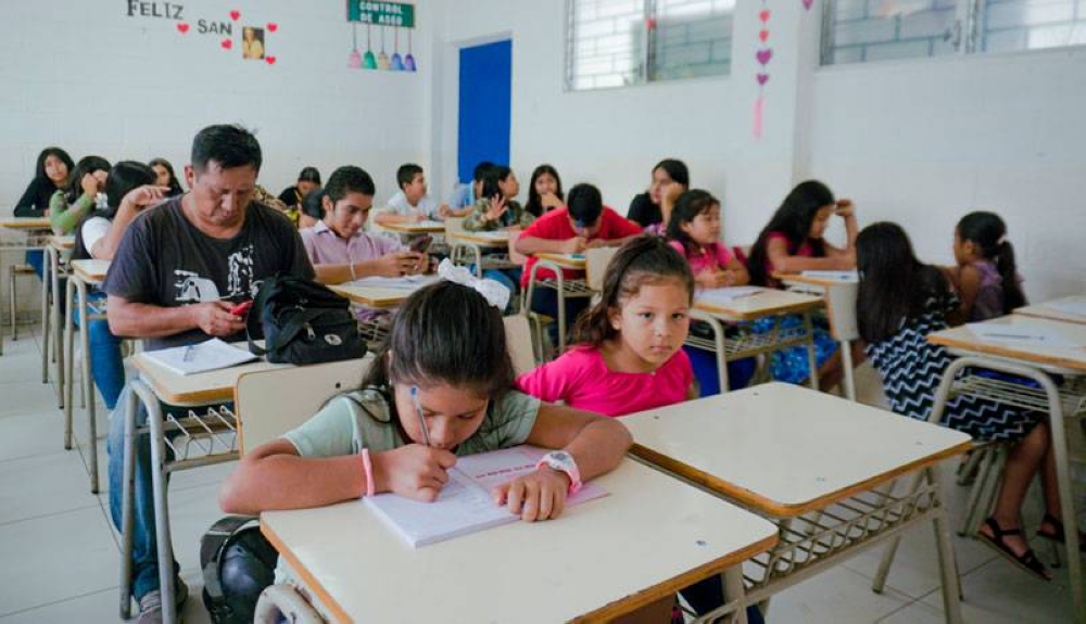 Unificación de escuelas no es conveniente para el país dice Iglesia Católica, que pide priorizar educación en el país