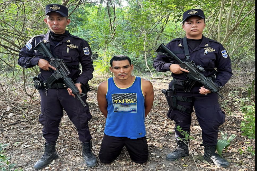 Capturan a hombre que amputó las manos a su pareja en La Paz