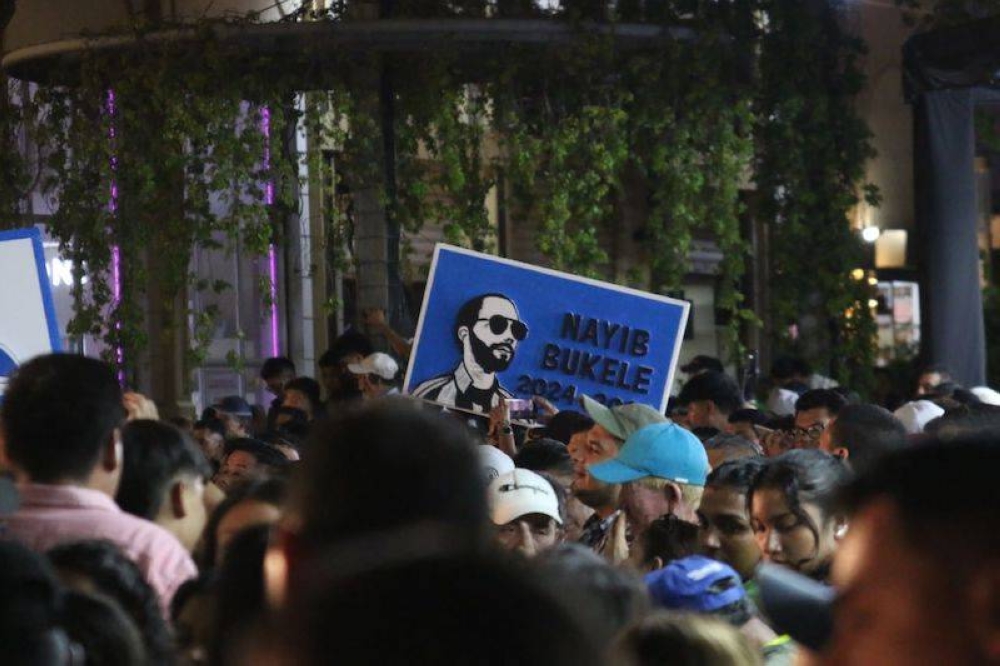 Organizaciones ven retroceso en transparencia, justicia selectiva, cero debate y represión