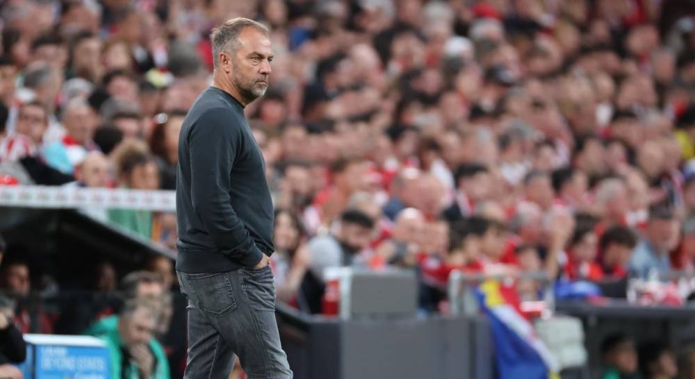 Hansi Flick, elegido mejor entrenador de la temporada en la liga española