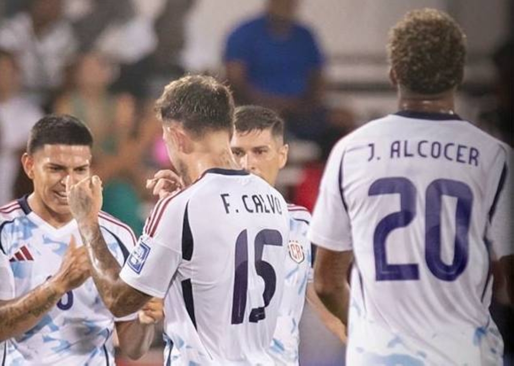 Costa Rica golea a Bahamas y se clasifica a la última ronda eliminatoria al Mundial